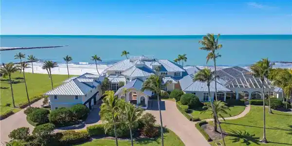 100 & 104 Bay RD