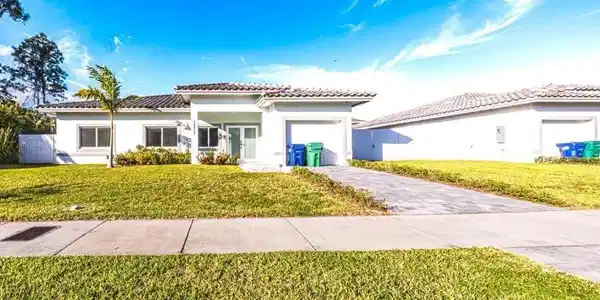 12901 SW 266th Ter