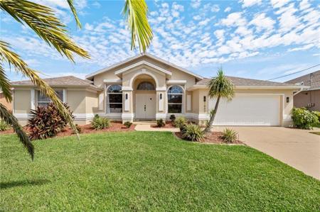 1807 SW 48th LN