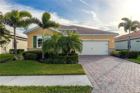 2899 Sunset Pointe CIR