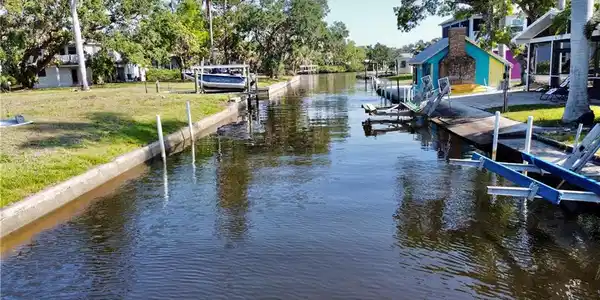 27575 Tarpon