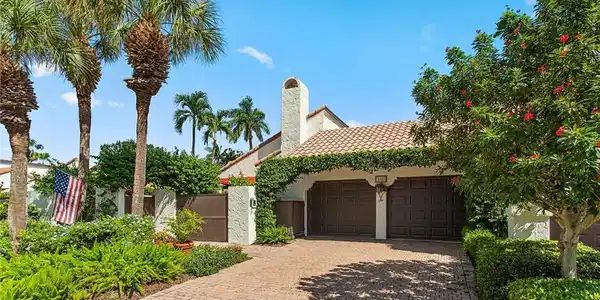 505 Tierra Mar LN W