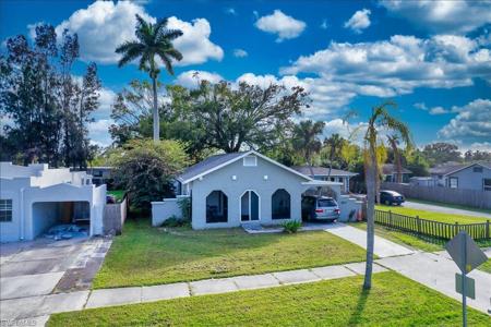 1670 Sunset PL