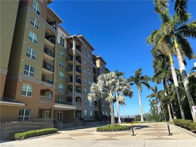 2825 Palm Beach BLVD