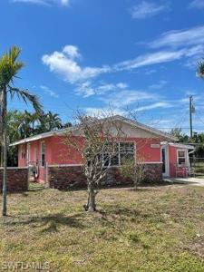 12161 Palm