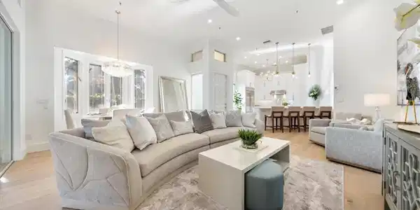 3624 Belair LN