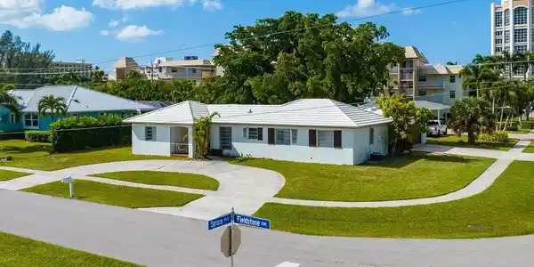 478 Fieldstone DR