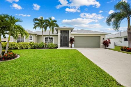1930 SW 47th TER