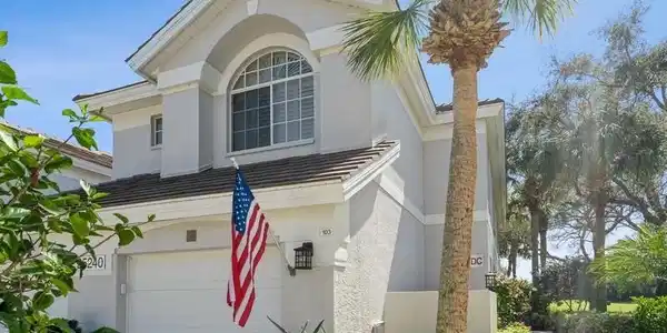 25240 Pelican Creek CIR