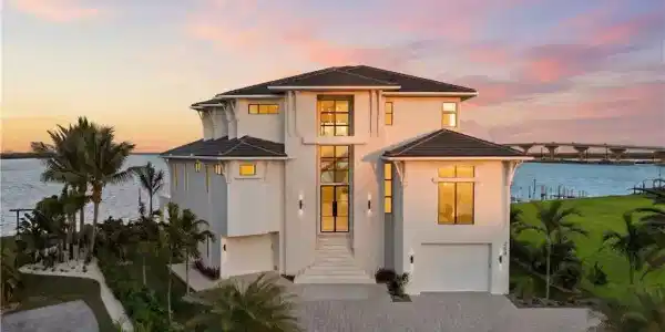 280 Estrellita DR