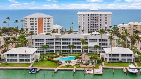 2800 Gulf Shore BLVD N