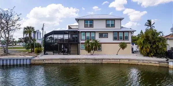 90 Ibis ST