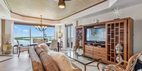 4951 BONITA BAY BLVD