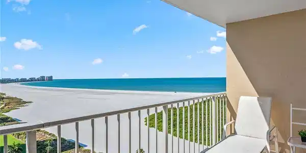 380 Seaview CT