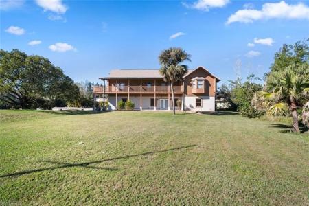 18430 Creek DR