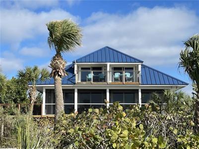 640 Gulf LN