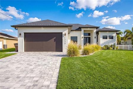 1229 NW 37th PL