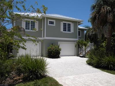 1365 Jamaica DR