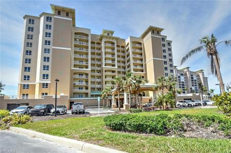 4182 Bay Beach LN