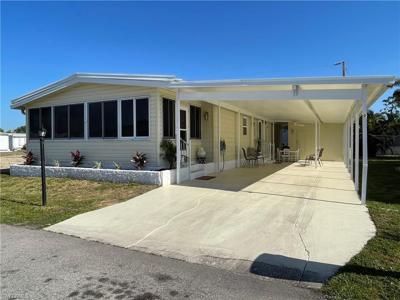 5527 Colonial RD