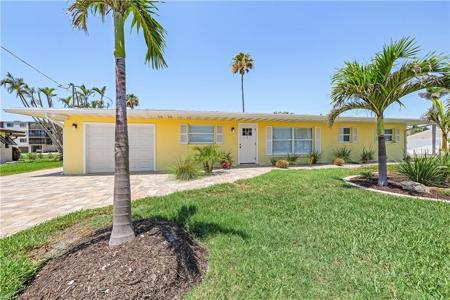 2 Fairview BLVD