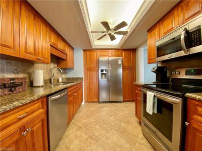 6612 Estero