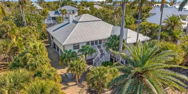 556 Sea Oats DR