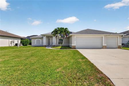 2115 SW 30th TER