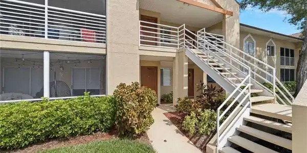 3140 Seasons WAY