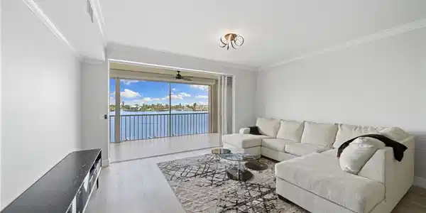 9700 Gulf Shore DR