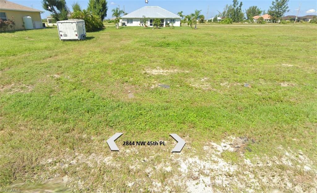 Image 1: Frontal view of property