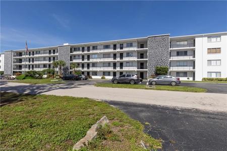 4906 Victoria DR