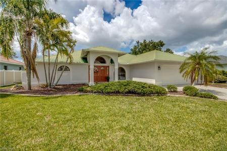 1140 SW 42nd TER