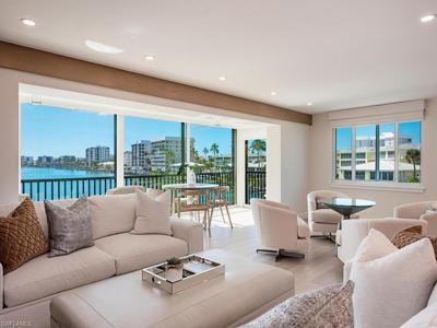 222 Harbour DR
