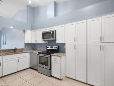 501 Lake Louise CIR