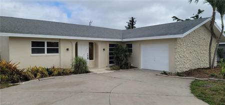 1311 SE 25th TER