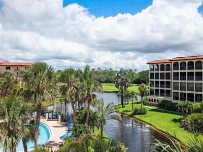 6040 Pelican Bay BLVD