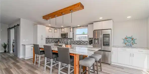 17711 Canal Cove CT