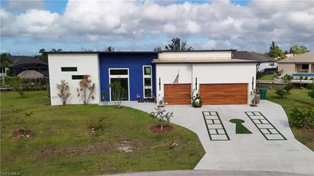 2028 NW 32nd PL