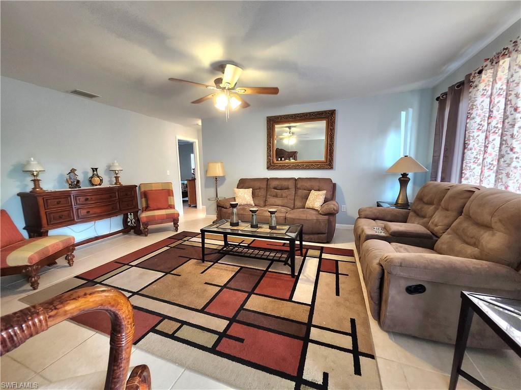 Image 1: Front living Room