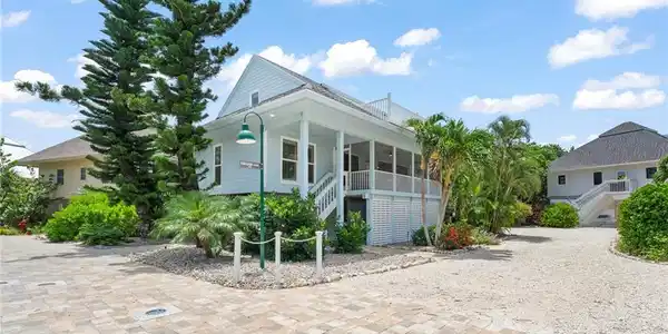 33 Urchin CT
