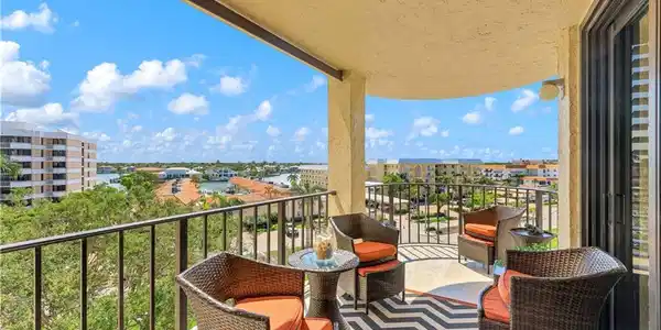 3115 Gulf Shore N