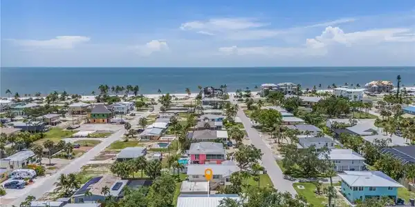 140 Bay Mar DR