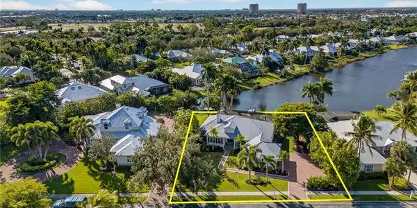 12351 Coconut Creek CT