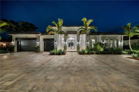 760 Park Shore DR