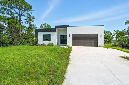 2725 Embers PKWY W