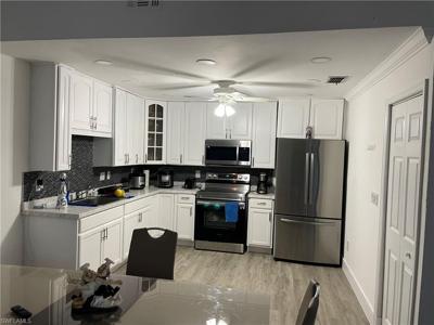 6370 Royal Woods