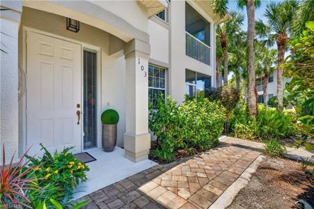 5035 YACHT HARBOR DR