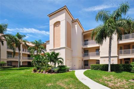 17040 Willowcrest WAY