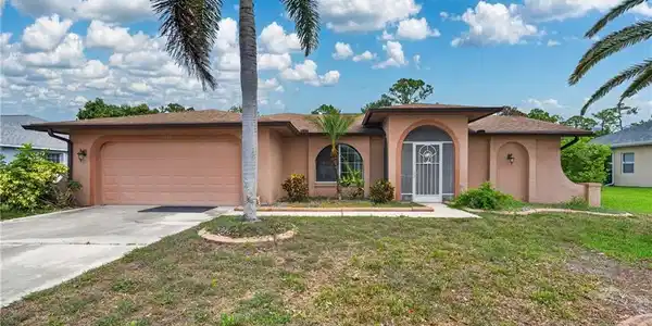 6731 Eagle Tree CT